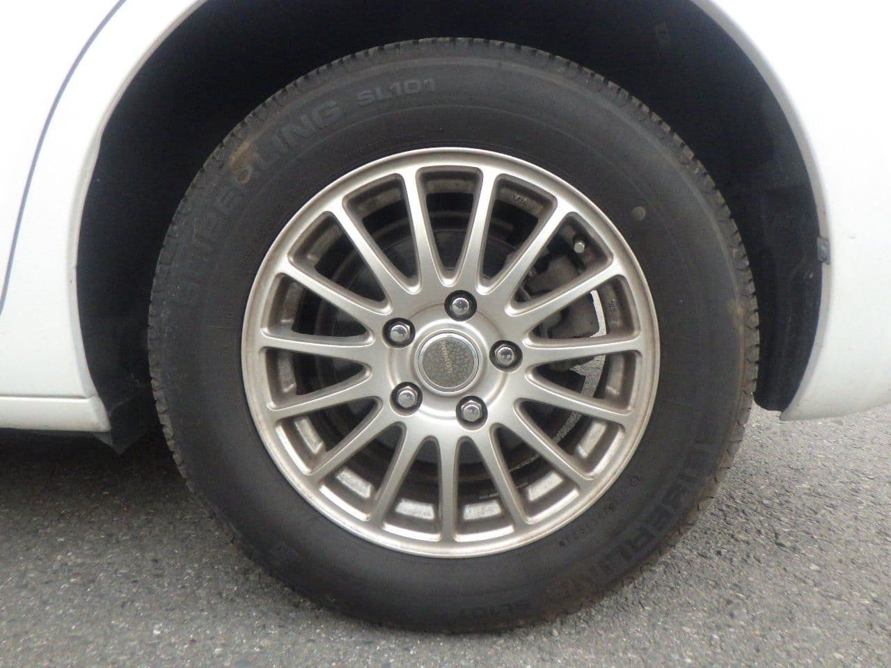 Vehicle SU00001141 large view 12