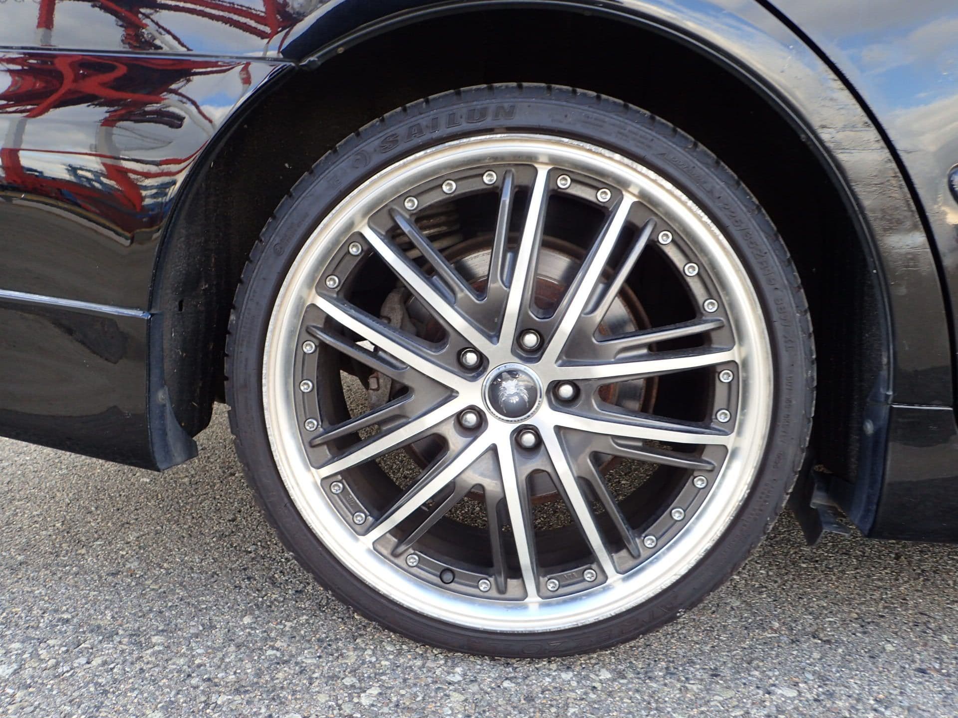 Vehicle SU00001170 large view 12