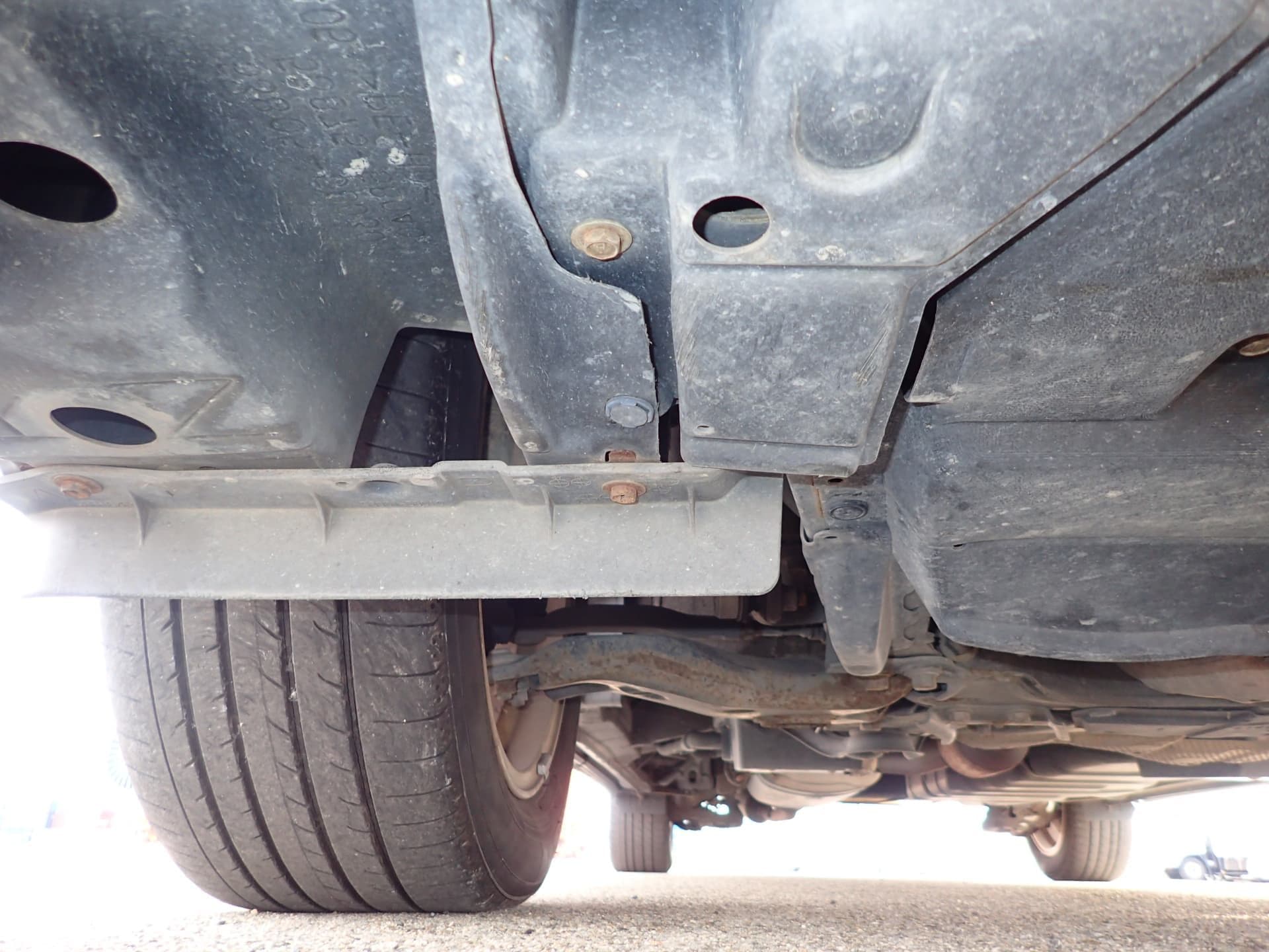 Vehicle SU00001179 large view 14