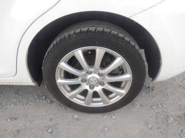 Vehicle SU00001167 large view 13