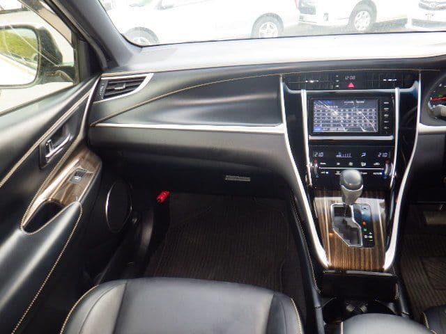 Vehicle SU00001178 large view 27