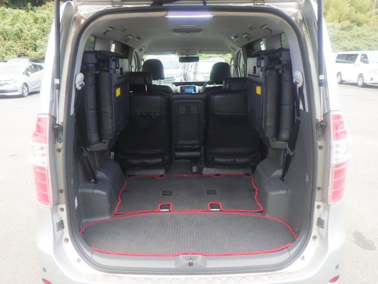 Vehicle SU00001150 large view 24