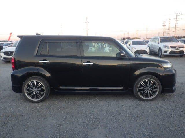 Vehicle SU00001168 large view 5