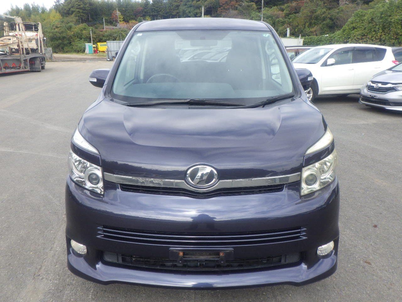 Vehicle SU00001138 large view 9