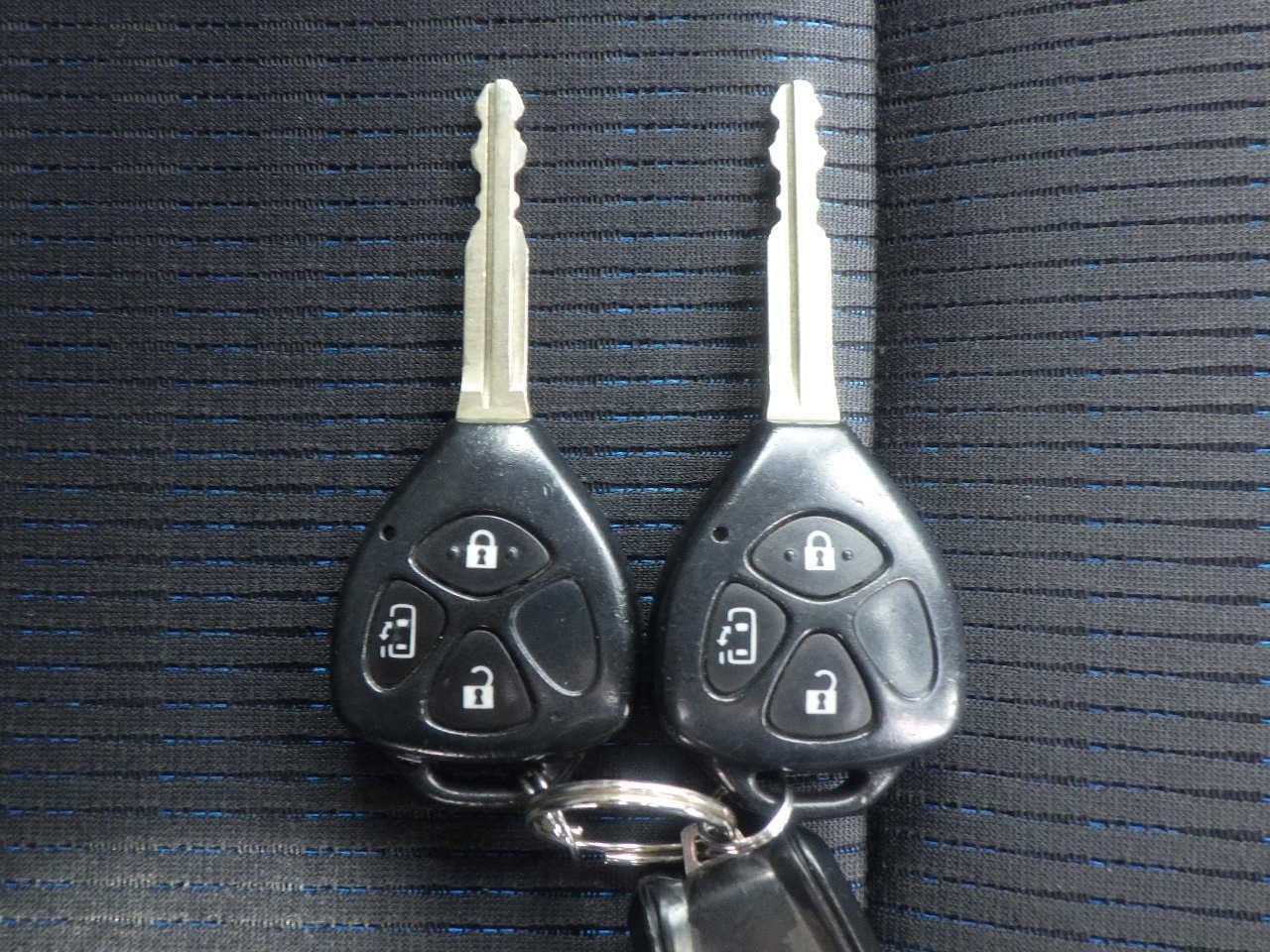 Vehicle SU00001138 large view 35