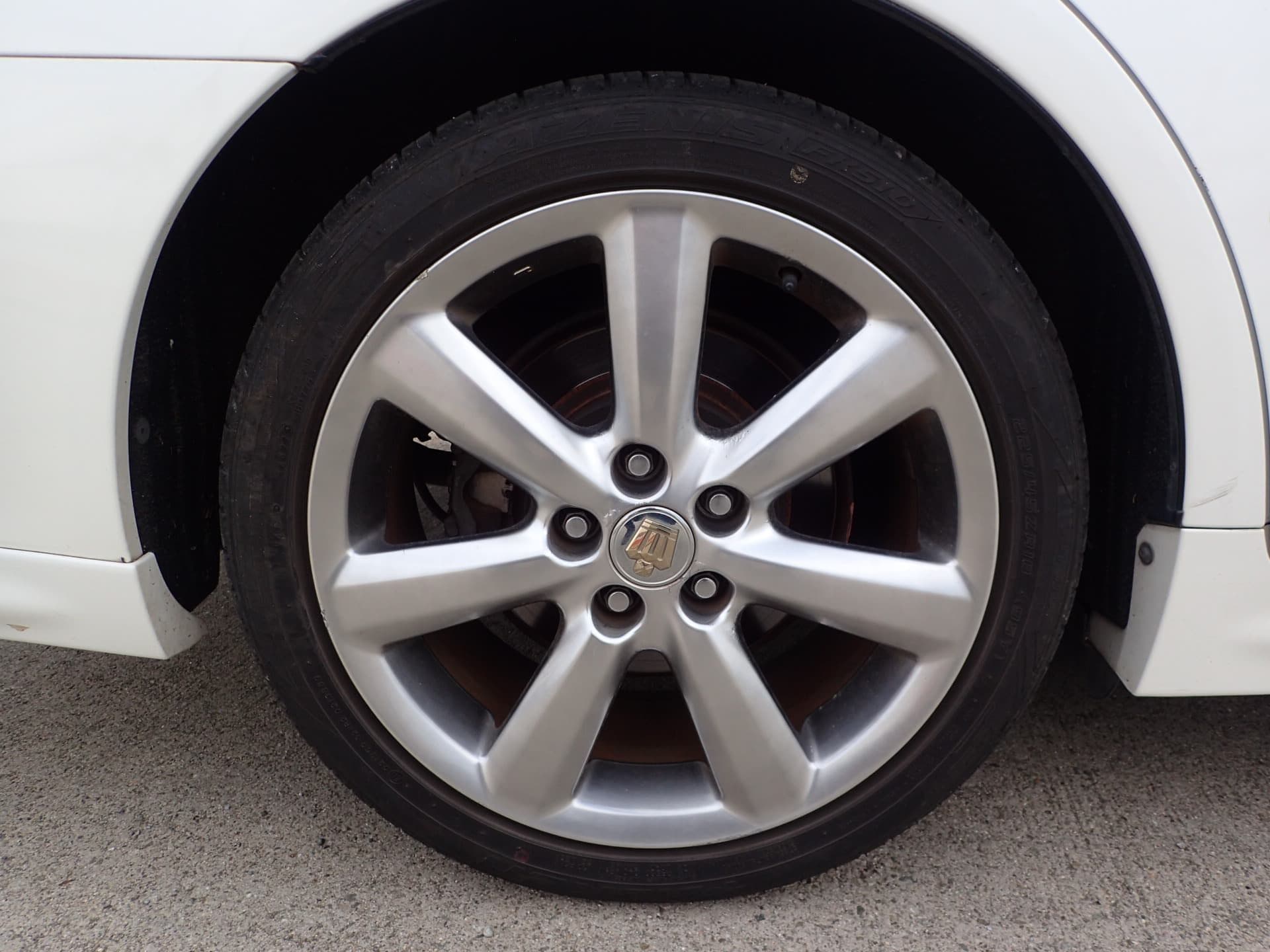 Vehicle SU00001185 large view 12