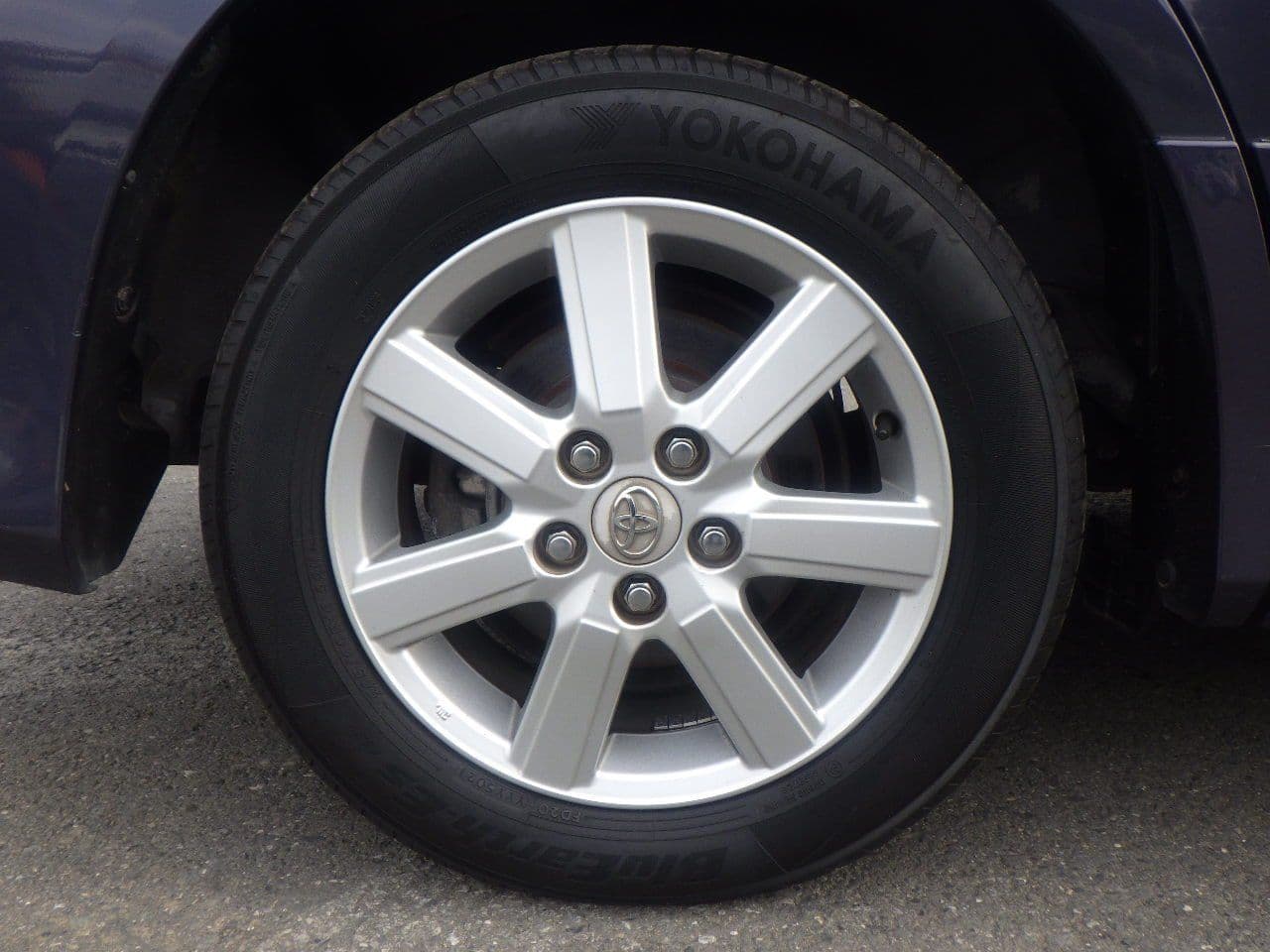 Vehicle SU00001138 large view 11