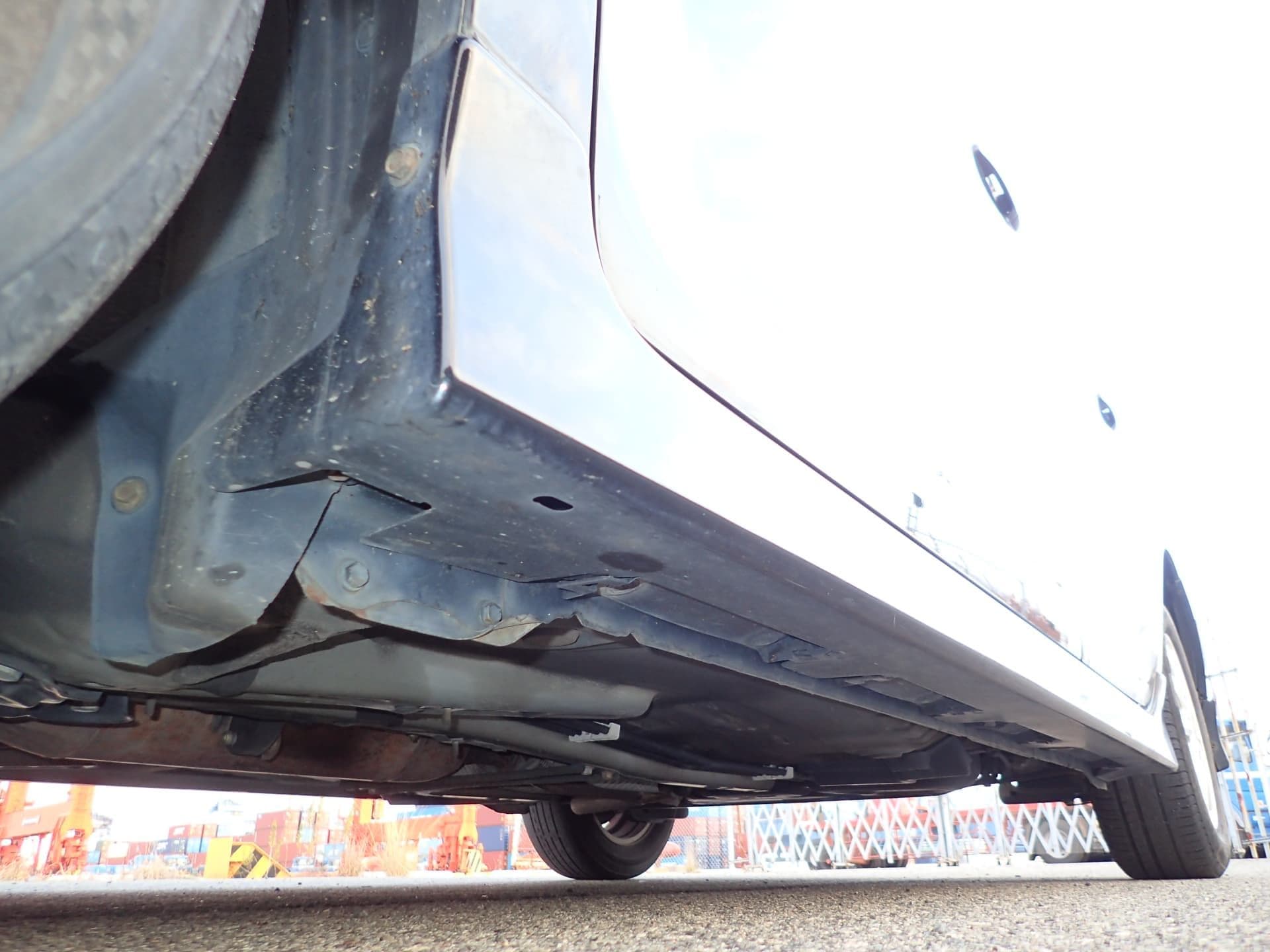 Vehicle SU00001193 large view 18