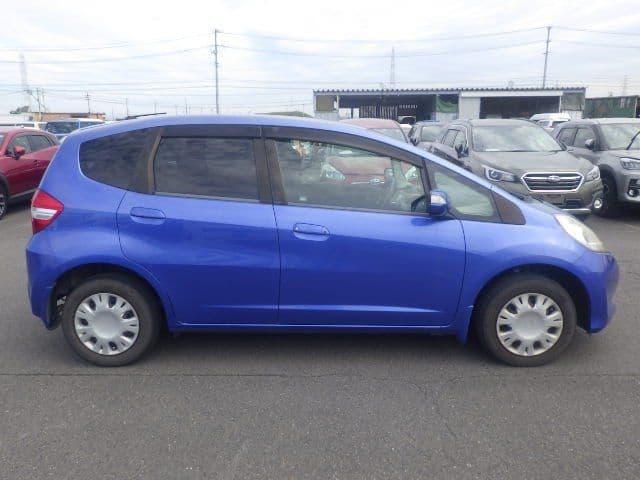 Vehicle SU00001162 large view 6