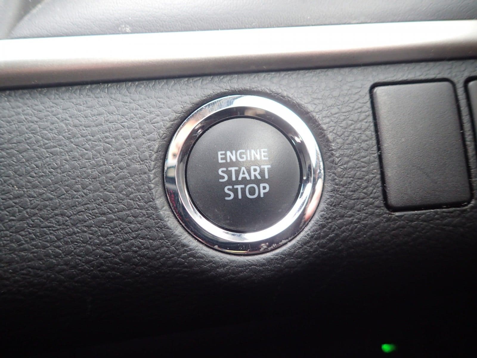 Vehicle SU00001202 large view 35