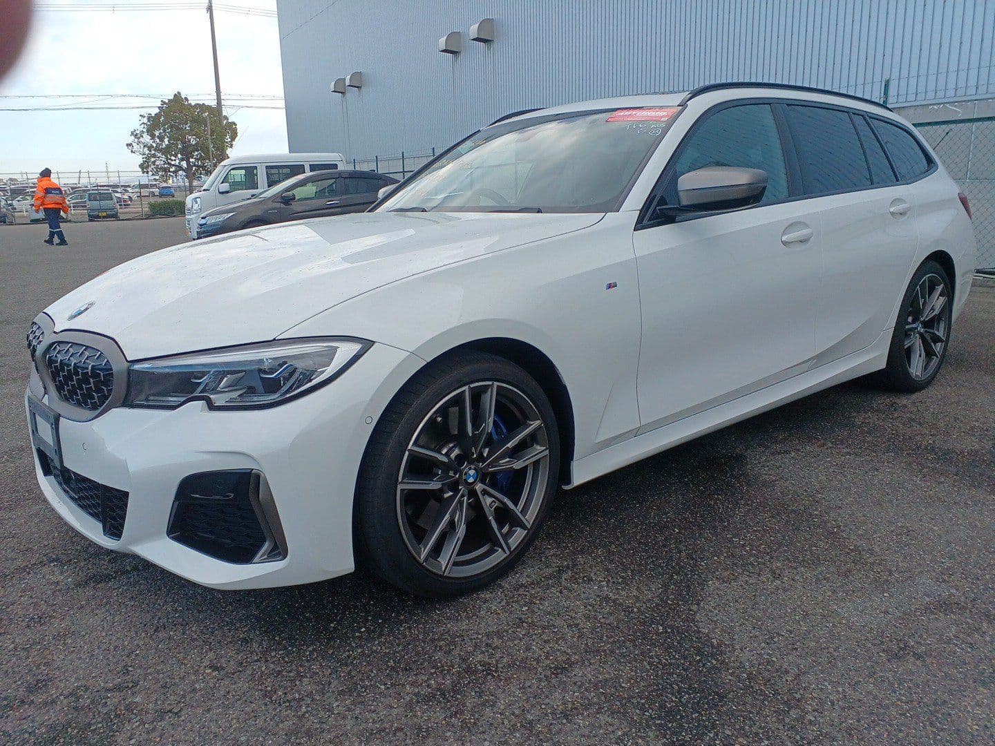 
								2021 BMW 3 SERIES xdrive
							