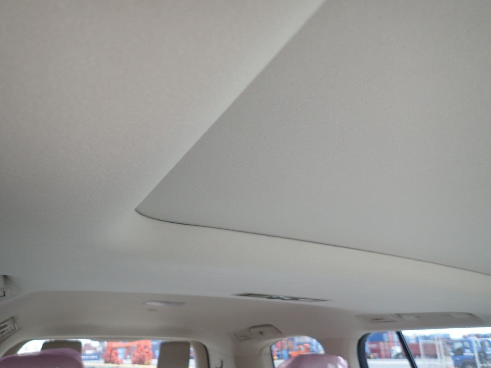 Vehicle SU00001212 large view 27