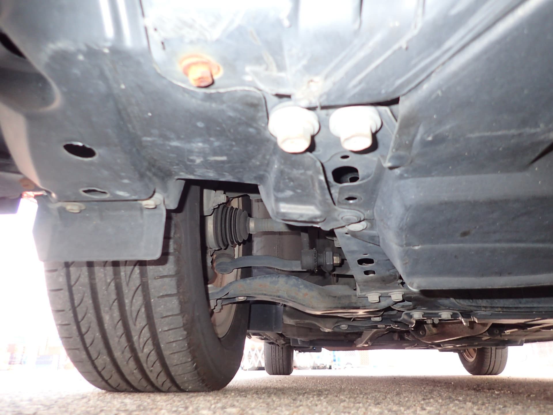 Vehicle SU00001193 large view 14