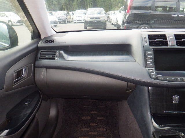 Vehicle SU00001201 large view 26