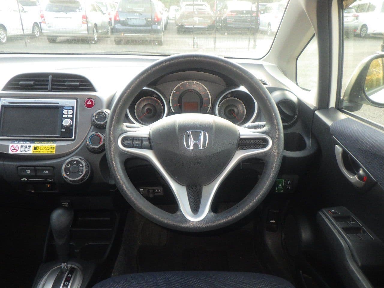 Vehicle SU00001189 large view 28