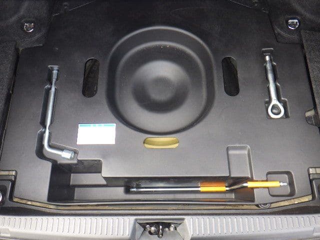 Vehicle SU00001201 large view 33