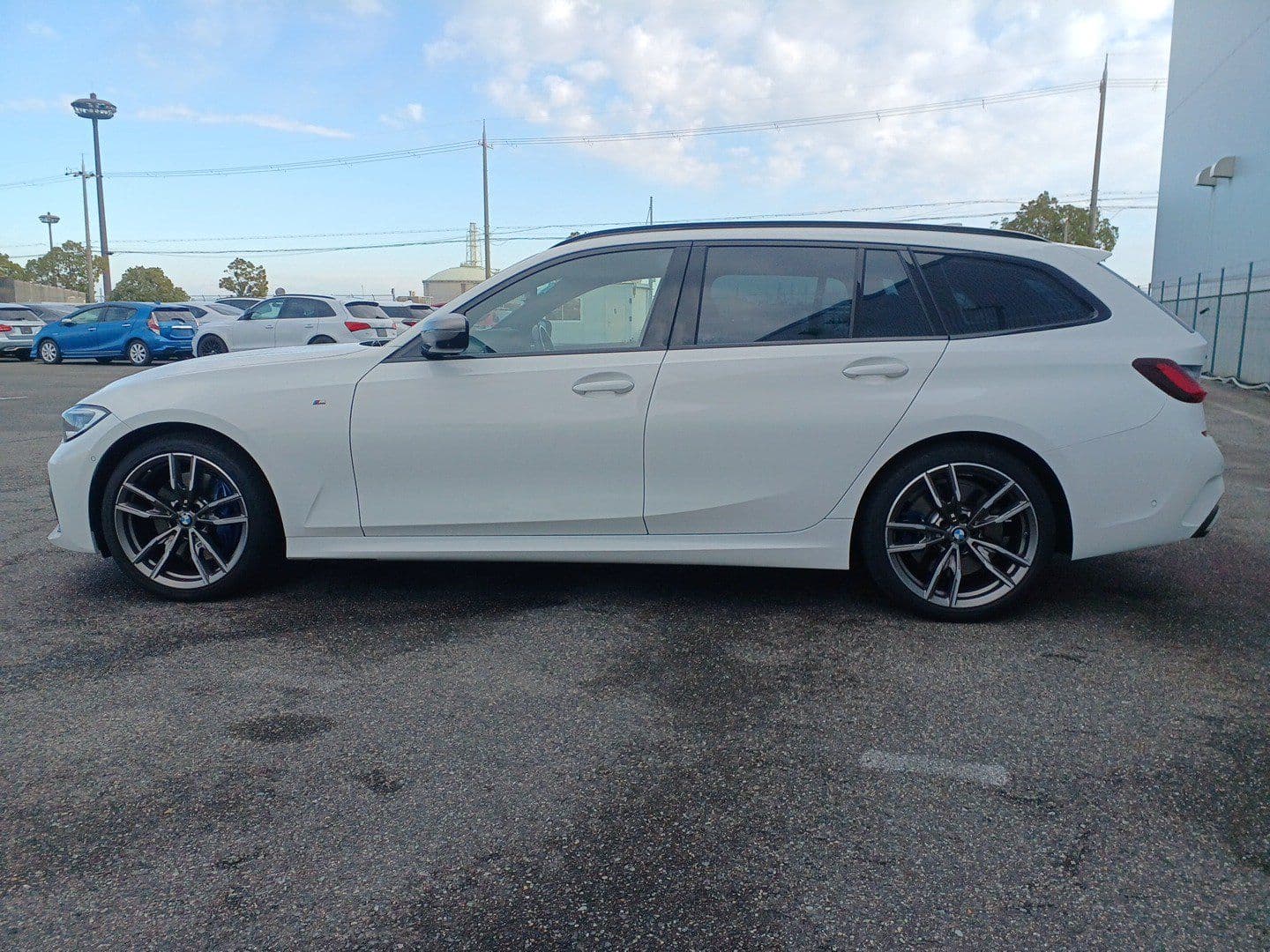 Vehicle SU00001199 large view 2