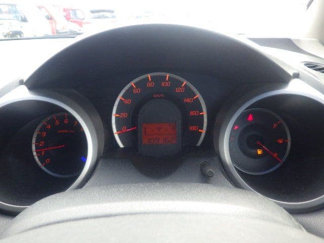 Vehicle SU00001162 large view 27