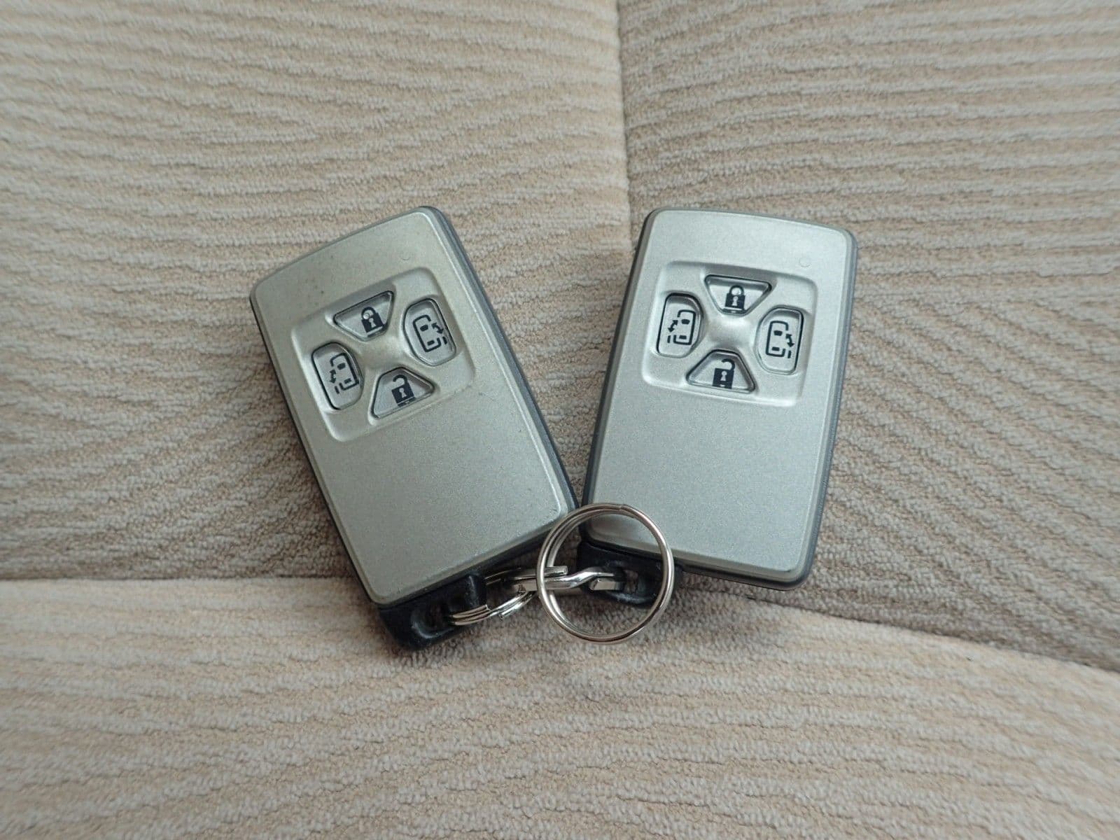 Vehicle SU00001204 large view 35