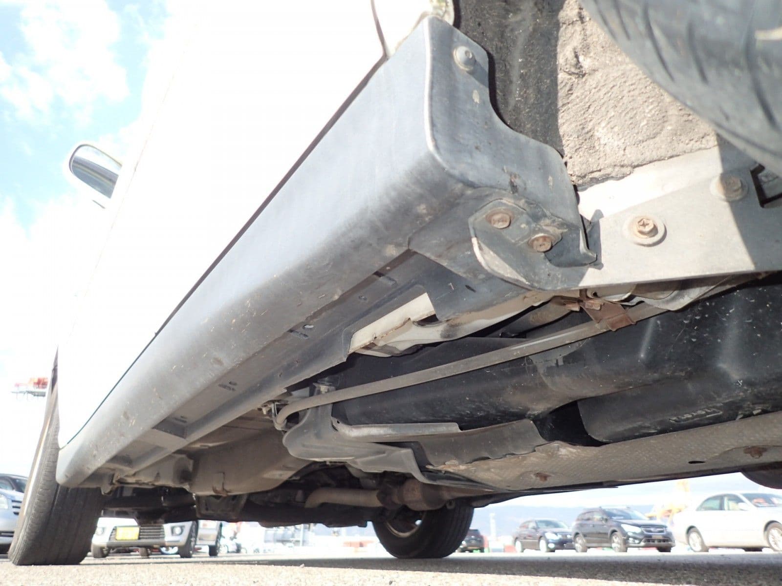 Vehicle SU00001209 large view 18