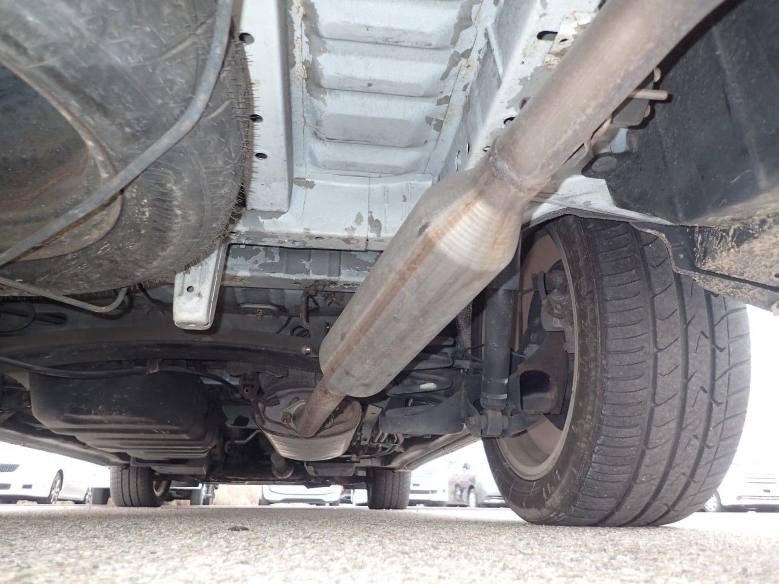 Vehicle SU00001204 large view 17