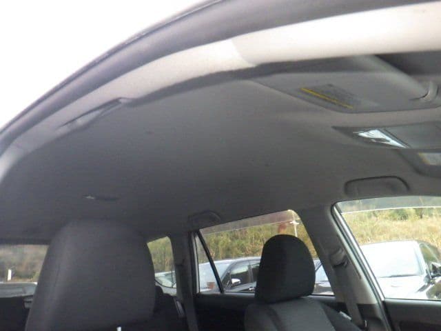 Vehicle SU00001196 large view 25