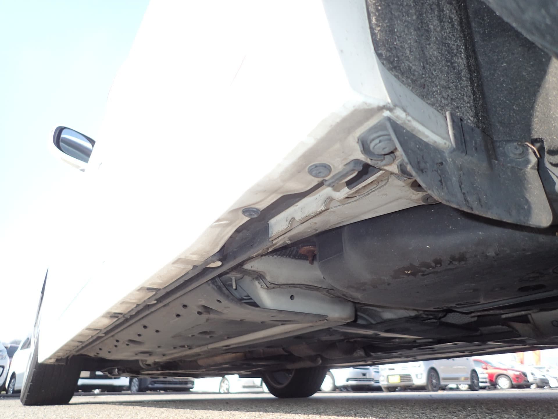 Vehicle SU00001188 large view 19