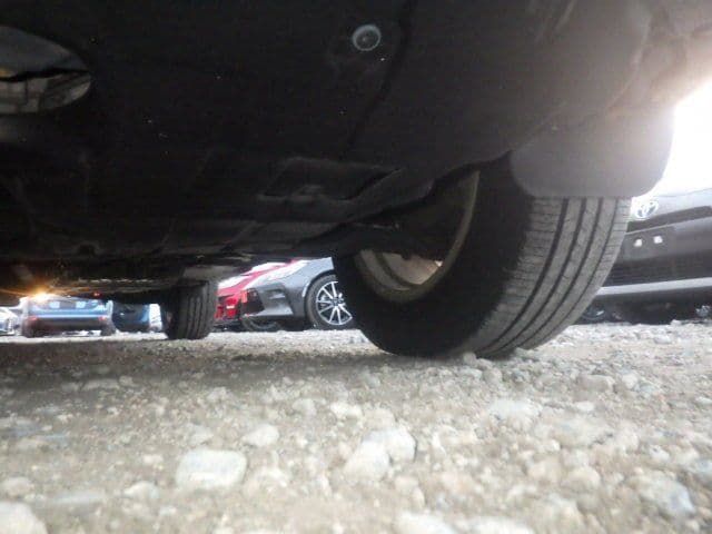 Vehicle SU00001208 large view 14