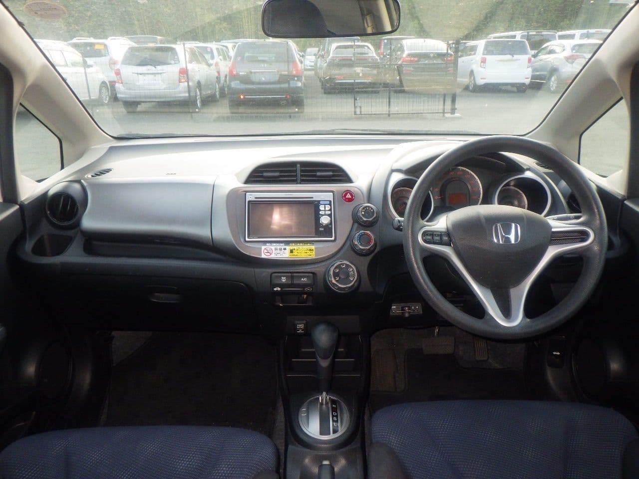 Vehicle SU00001189 large view 30