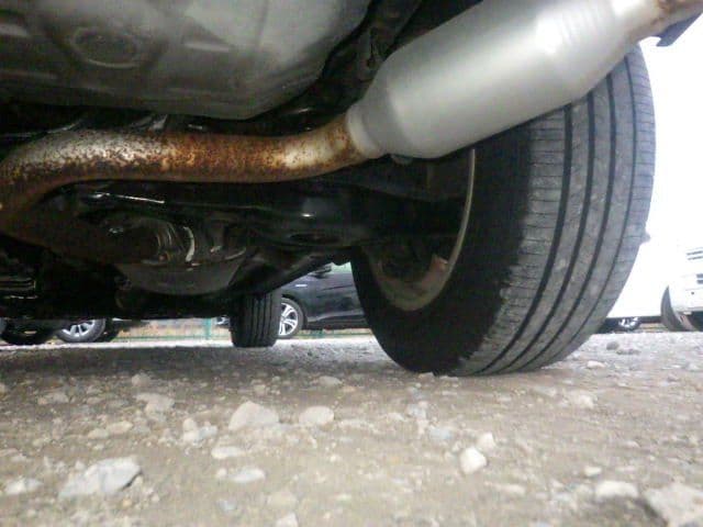 Vehicle SU00001208 large view 17