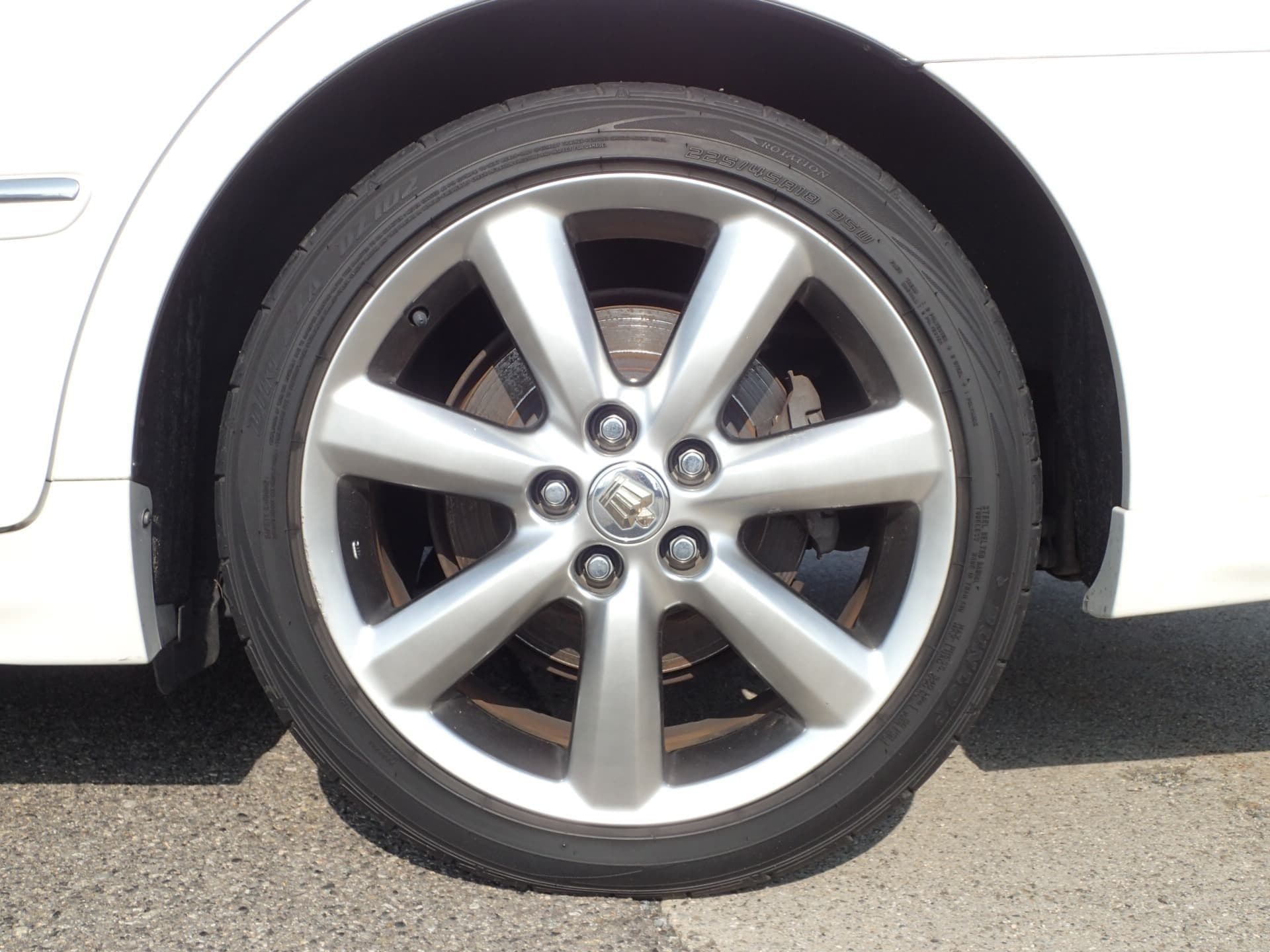 Vehicle SU00001188 large view 11