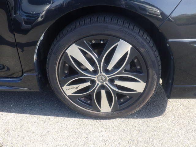 Vehicle SU00001186 large view 10