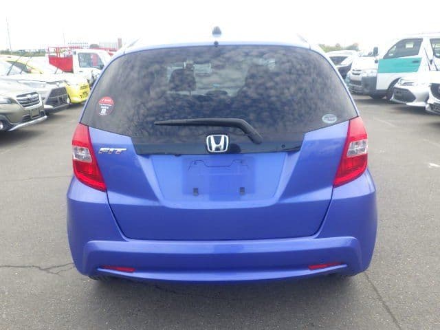 Vehicle SU00001162 large view 4