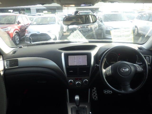 Vehicle SU00001197 large view 26