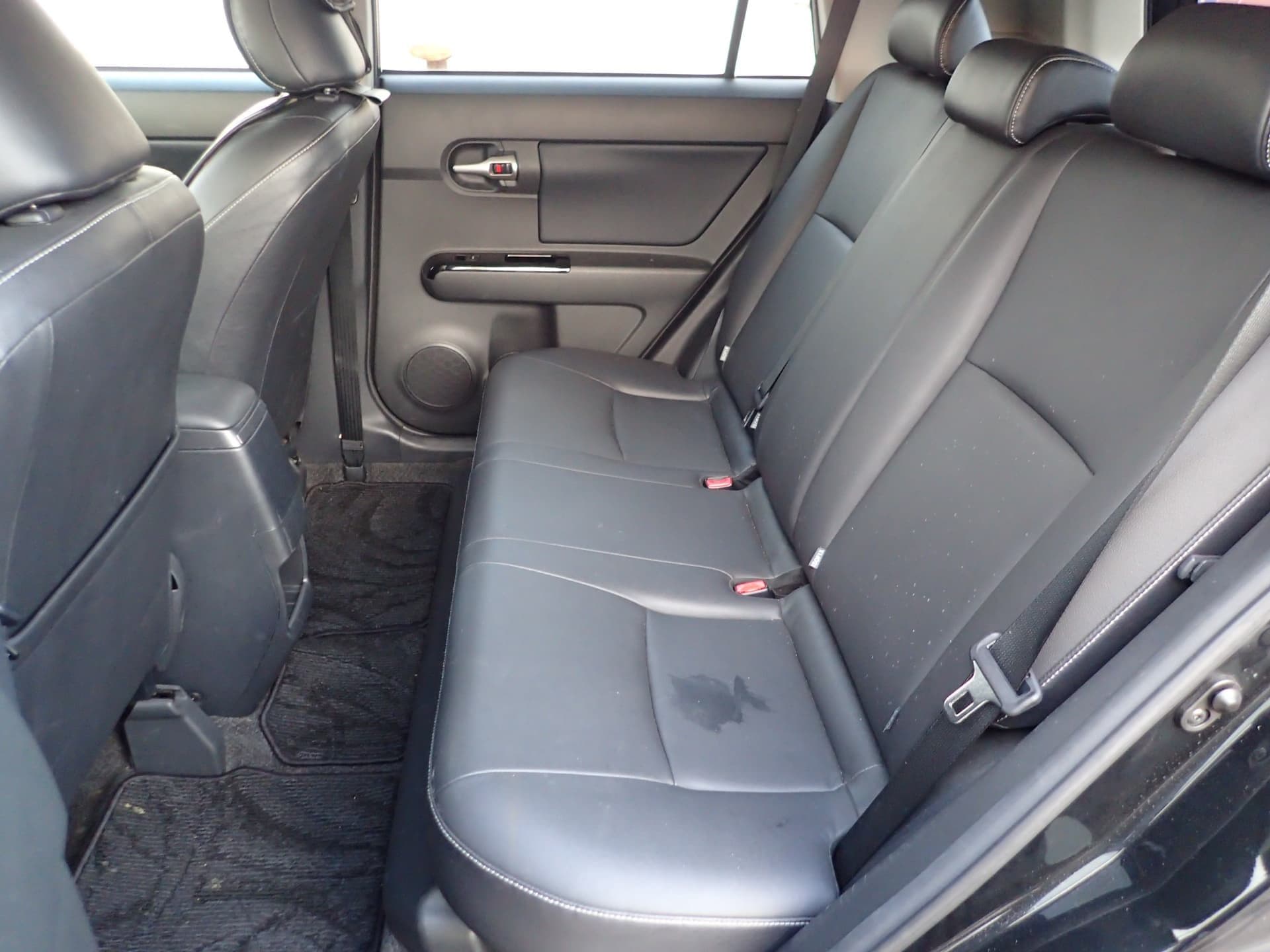 Vehicle SU00001193 large view 25