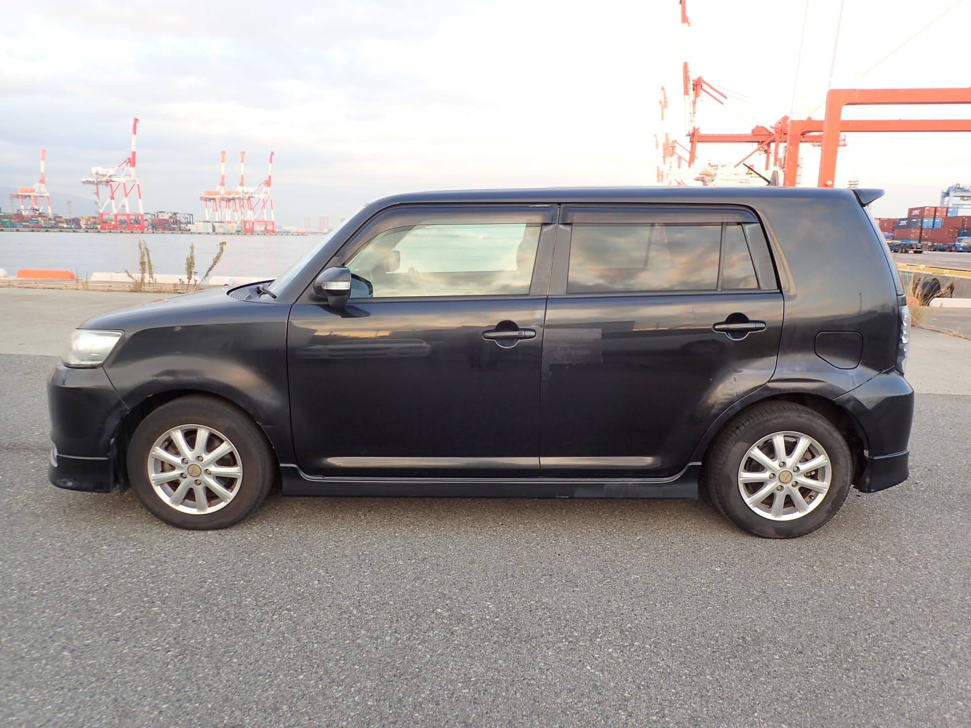 Vehicle SU00001193 large view 3