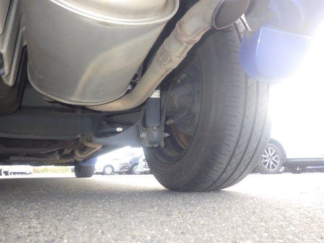 Vehicle SU00001162 large view 16