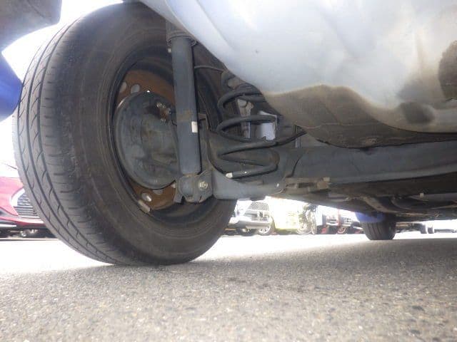 Vehicle SU00001162 large view 15