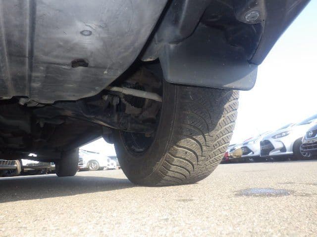 Vehicle SU00001197 large view 15