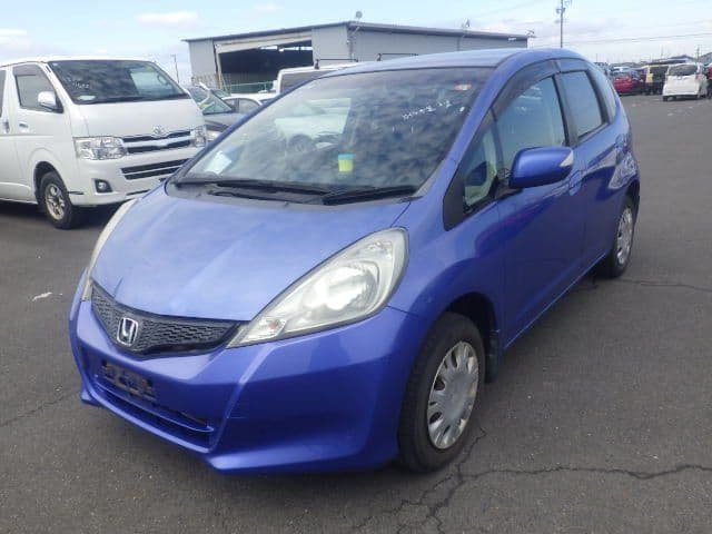 
								2011 HONDA FIT 13G SmartSelection
							
