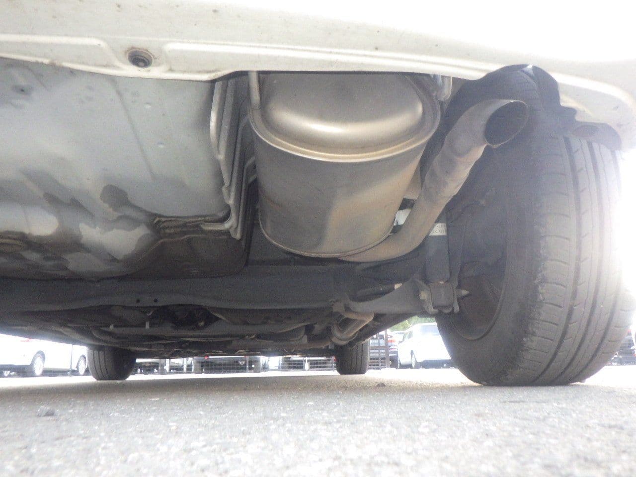 Vehicle SU00001189 large view 16