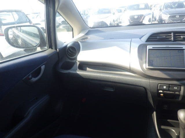 Vehicle SU00001161 large view 26