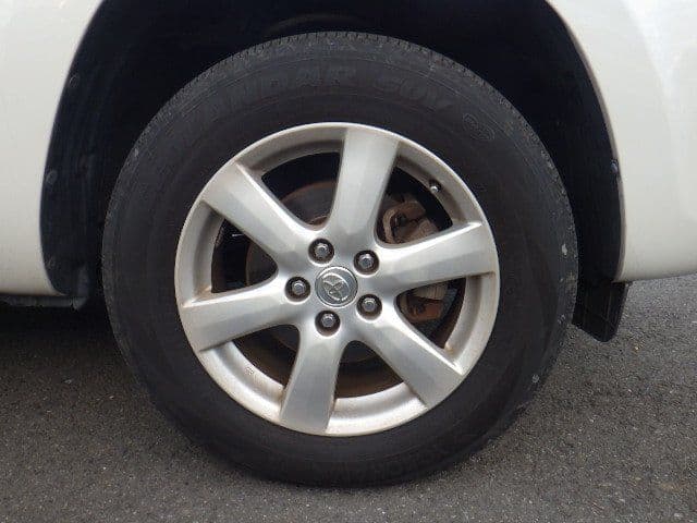 Vehicle SU00001196 large view 12