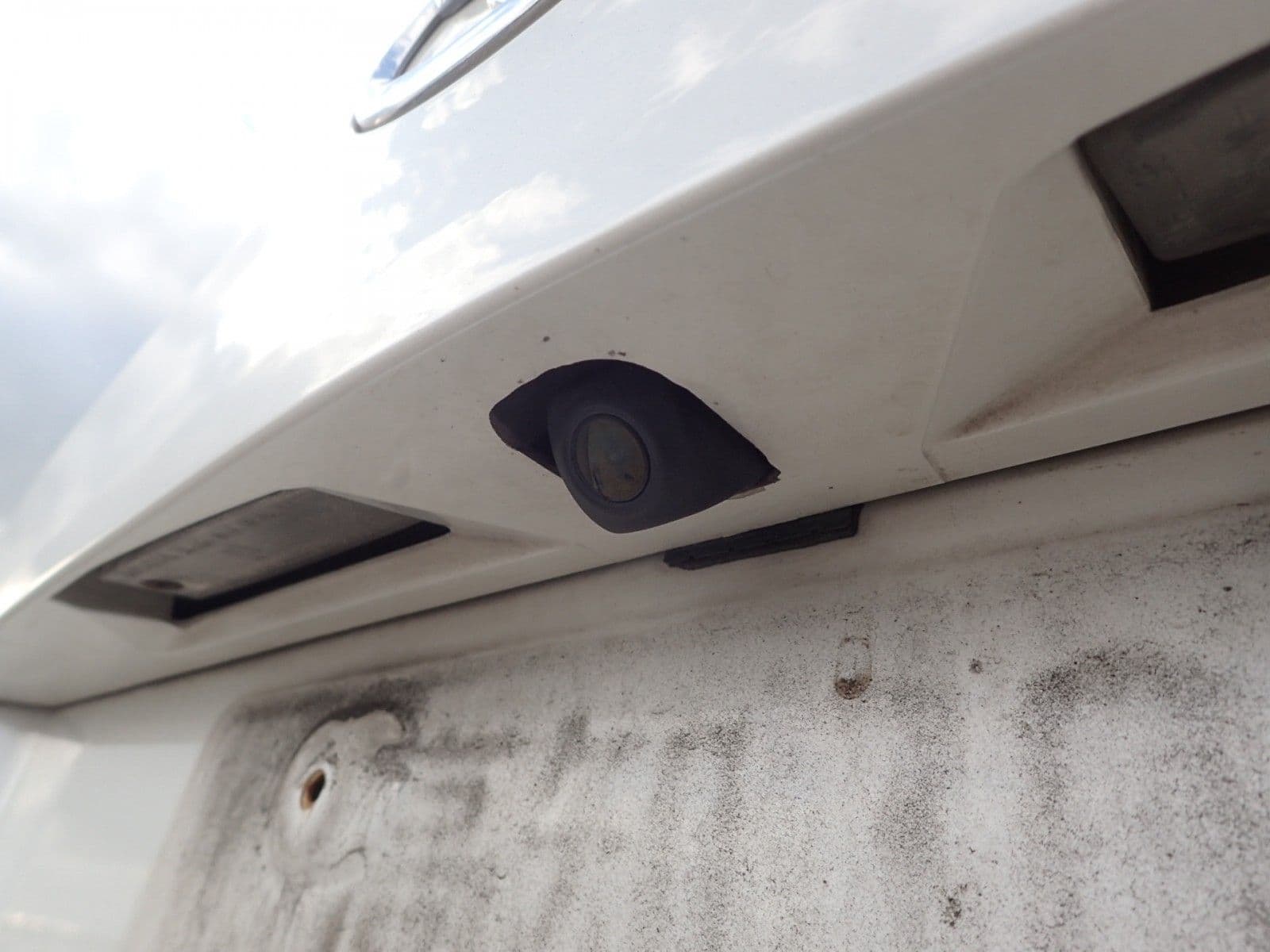 Vehicle SU00001203 large view 39