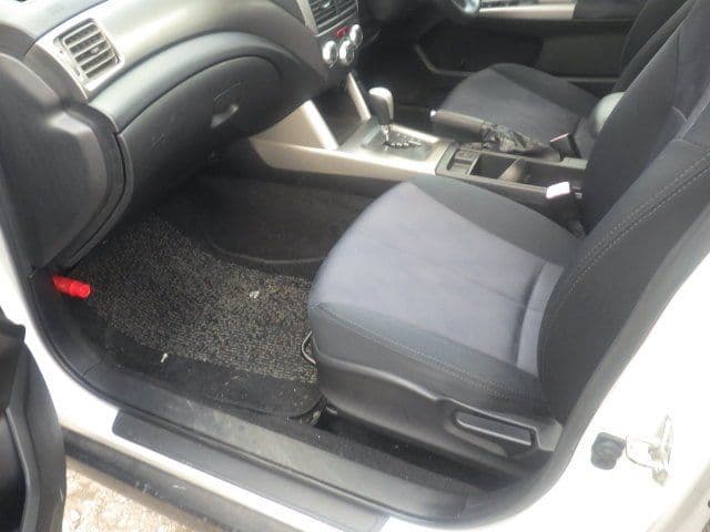 Vehicle SU00001211 large view 26