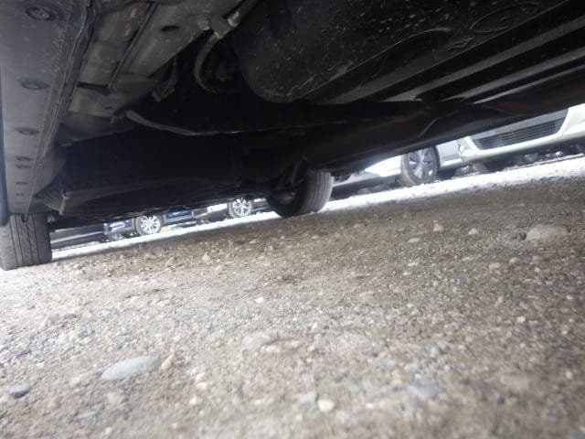 Vehicle SU00001219 large view 19