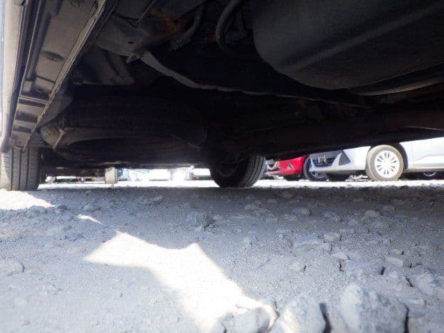 Vehicle SU00001227 large view 18