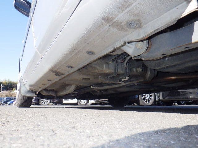 Vehicle SU00001225 large view 18