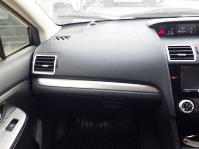 Vehicle SU00001249 large view 25