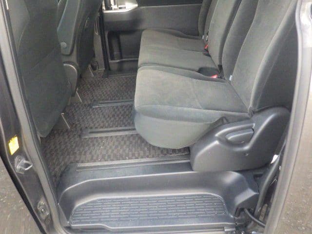 Vehicle SU00001219 large view 26